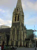 cathedral-07.jpg (39121 bytes)