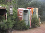 mailbox-06.jpg (83123 bytes)
