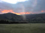 sunrise-01.jpg (33571 bytes)