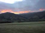 sunrise-02.jpg (34221 bytes)