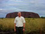 uluru-sunset-06.jpg (56605 bytes)