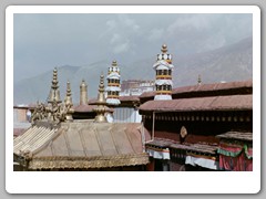 Sera Monastery - pictures from the top level