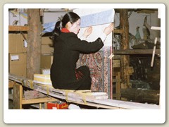 Silk rug making
