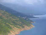 coast47.JPG (52136 bytes)