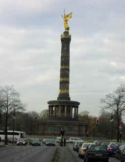 Pb250008.jpg (39642 bytes)