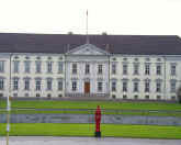 bellevue.jpg (51914 bytes)