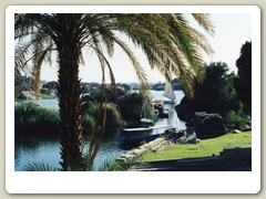 Botanical Garden along the Nile where we stopped