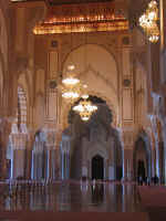 mosque21.jpg (72452 bytes)