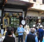 market14.jpg (84202 bytes)