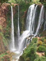 waterfall13.jpg (91533 bytes)
