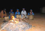 campfire05.jpg (60310 bytes)