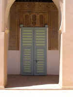 risanni08.jpg (90113 bytes)