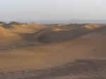 dune walk07.jpg (31597 bytes)